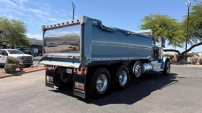 2024 Peterbilt 389 Base