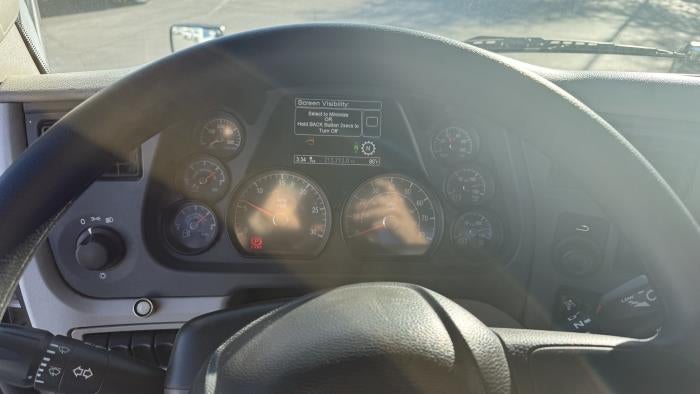 2019 Peterbilt 579 Base