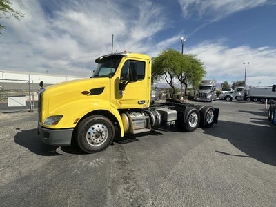 2021 Peterbilt 579 Base