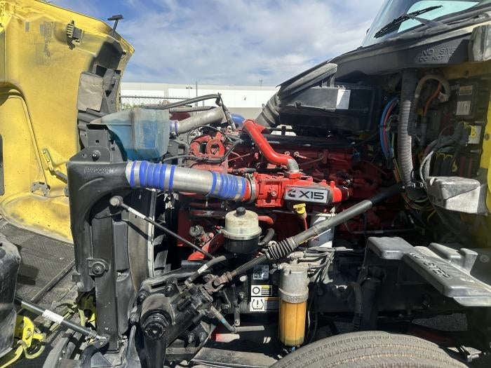 2021 Peterbilt 579 Base