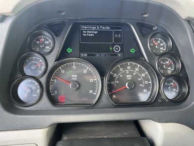 2021 Peterbilt 579 Base
