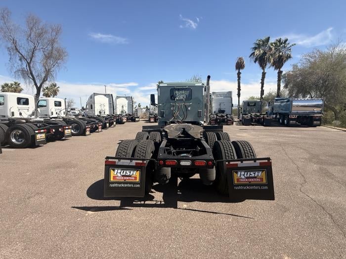2021 Peterbilt 579 Base