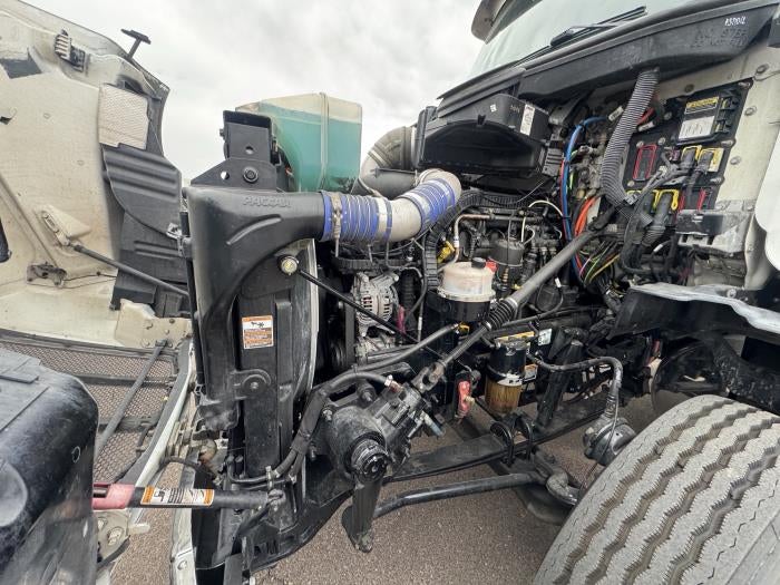 2020 Peterbilt 579 Base