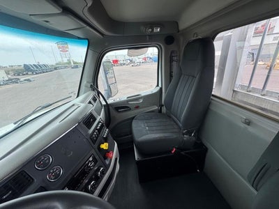 2020 Peterbilt 579 Base