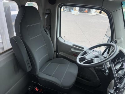2020 Peterbilt 579 Base