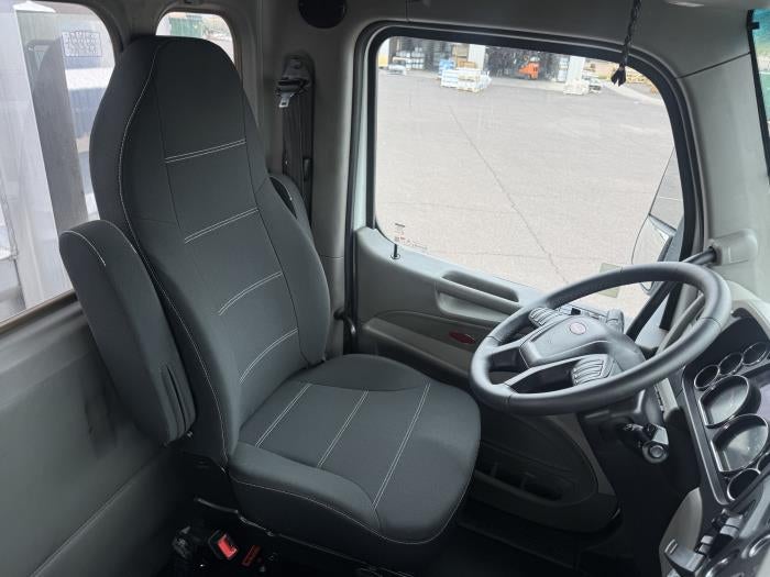 2020 Peterbilt 579 Base