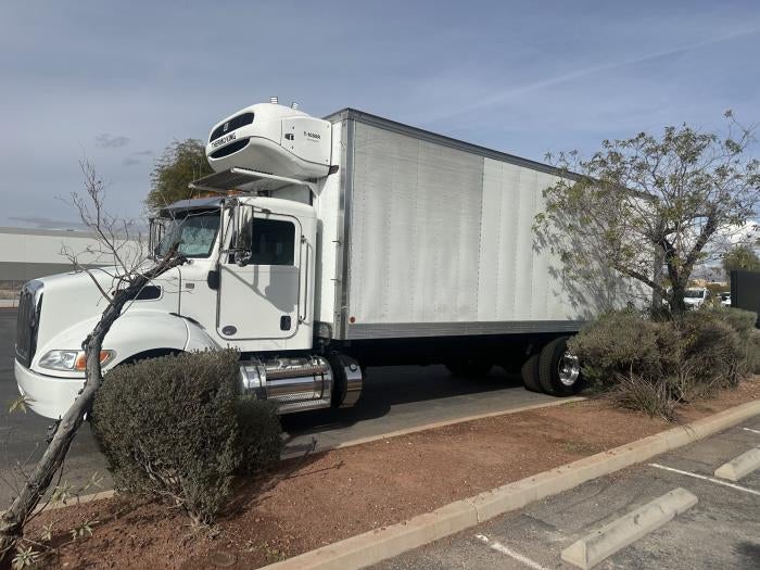 2018 Peterbilt 337 Base